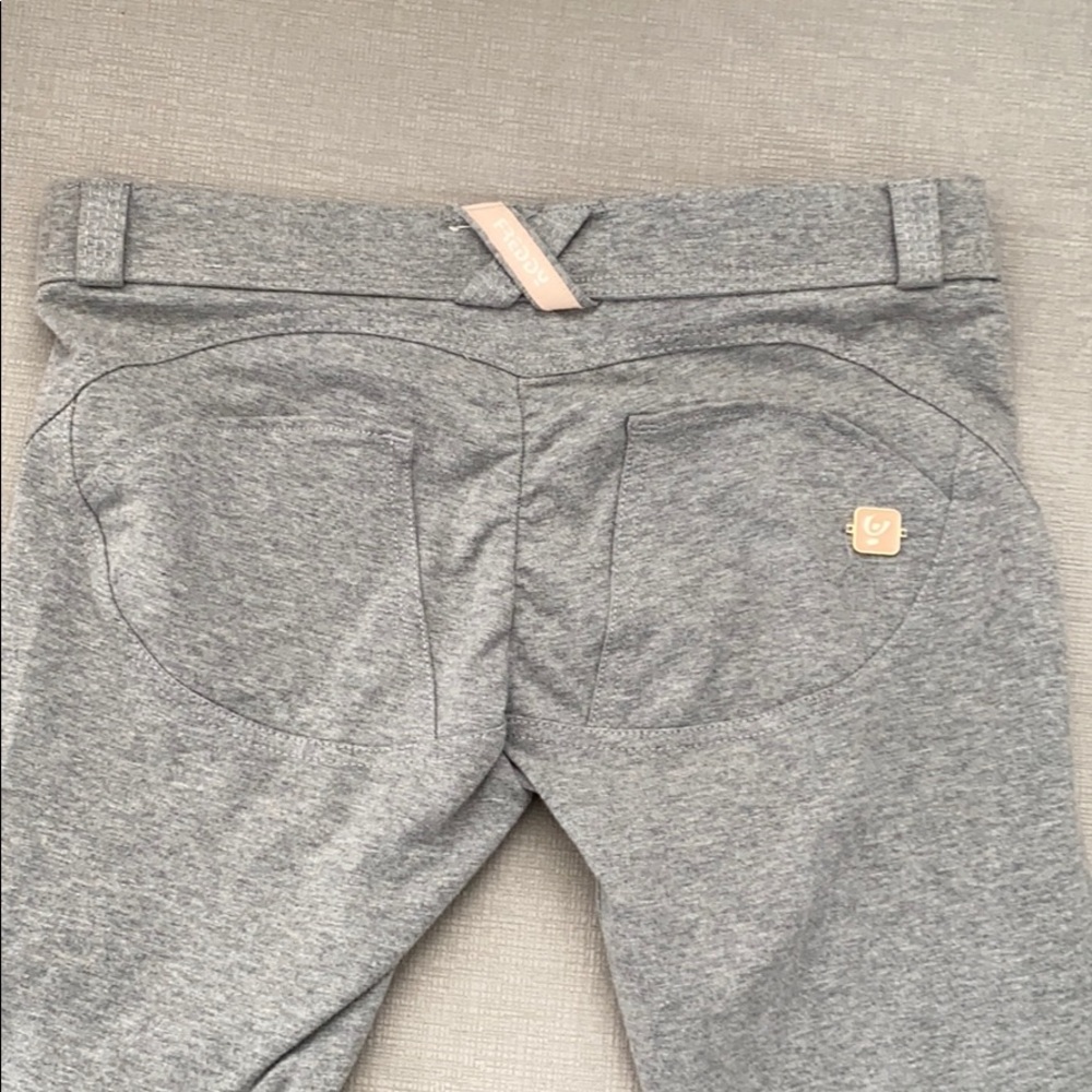 Freddy leggings. Size 2.